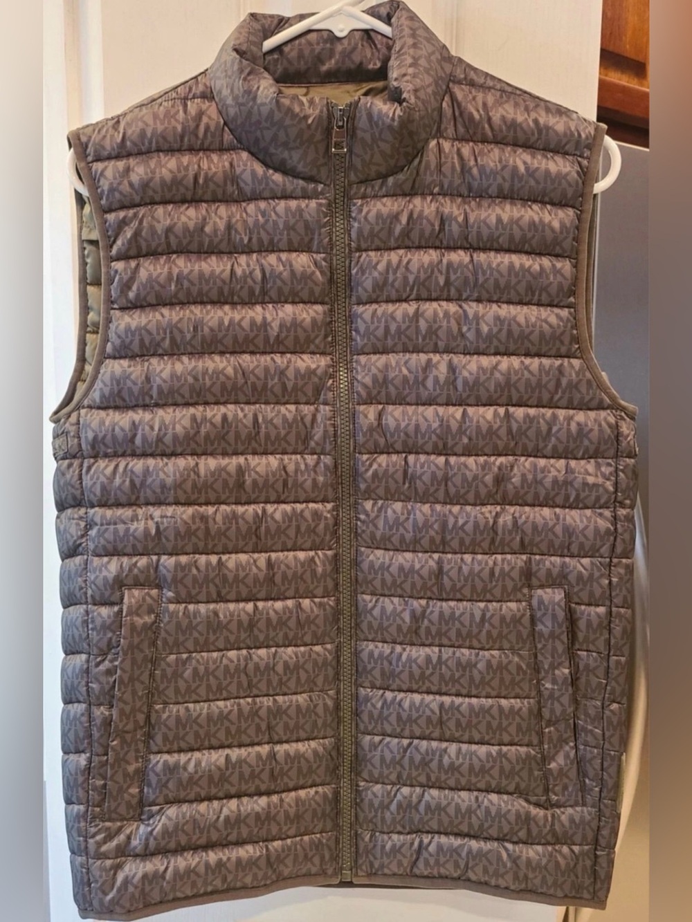 NWOT Michael Kors Monogram Puffer Women’s Vest Olive Green Unisex Size XS